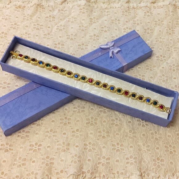 NEW EMMA JAMES Red Blue Green Crystals Gold Plated Bracelet - Picture 7 of 8